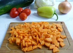 морковь, нарезать морковь, вкусное рагу, рагу, овощное рагу, рецепт рагу, как приготовить рагу, рагу с курицей, рагу фото, рагу рецепт с фото, овощное рагу с курицей, рагу с курицей, овощное рагу с курицей и кабачками, овощное рагу с курицей и картошкой, овощное рагу с курицей рецепт, овощное рагу с кабачками курицей и картошкой, овощное рагу с курицей и капустой, овощное рагу с курицей картошкой и капустой, овощное рагу с курицей капустой и кабачками, овощное рагу с курицей фото, овощное рагу с курицей рецепт с фото, как приготовить овощное рагу с курицей, овощное рагу с филе курицы, овощное рагу с курицей пошаговый рецепт, вкусное овощное рагу с курицей, рагу овощное с мясом курицы