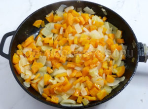 обжарить морковь с луком, морковь с луком на сковороде, вкусное рагу, рагу, овощное рагу, рецепт рагу, как приготовить рагу, рагу с курицей, рагу фото, рагу рецепт с фото, овощное рагу с курицей, рагу с курицей, овощное рагу с курицей и кабачками, овощное рагу с курицей и картошкой, овощное рагу с курицей рецепт, овощное рагу с кабачками курицей и картошкой, овощное рагу с курицей и капустой, овощное рагу с курицей картошкой и капустой, овощное рагу с курицей капустой и кабачками, овощное рагу с курицей фото, овощное рагу с курицей рецепт с фото, как приготовить овощное рагу с курицей, овощное рагу с филе курицы, овощное рагу с курицей пошаговый рецепт, вкусное овощное рагу с курицей, рагу овощное с мясом курицы